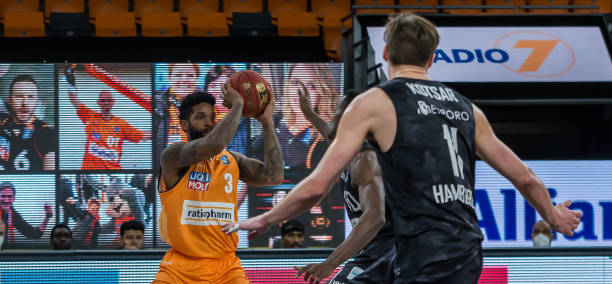 莱万多夫斯 莱万多夫斯