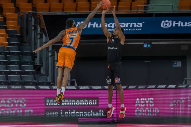 梁靖崑和陈 梁靖崑和陈