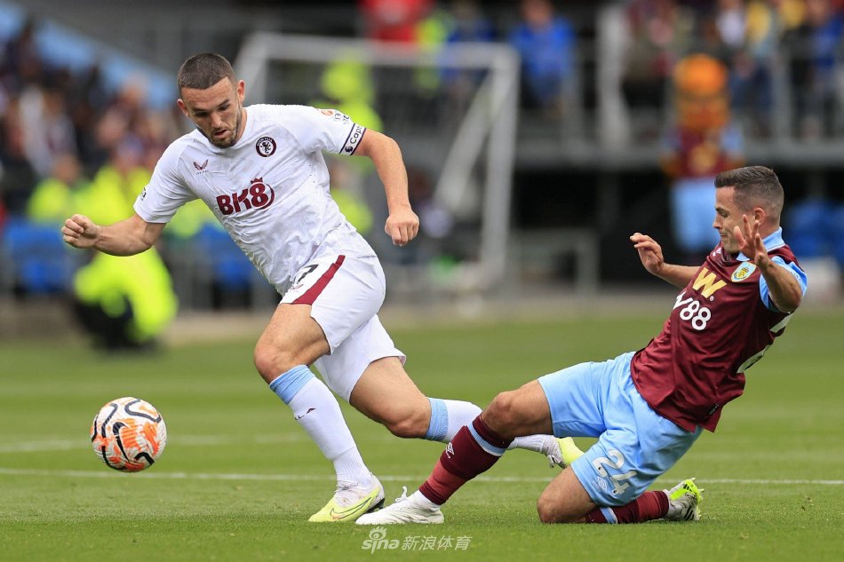 中脱颖而出 中脱颖而出