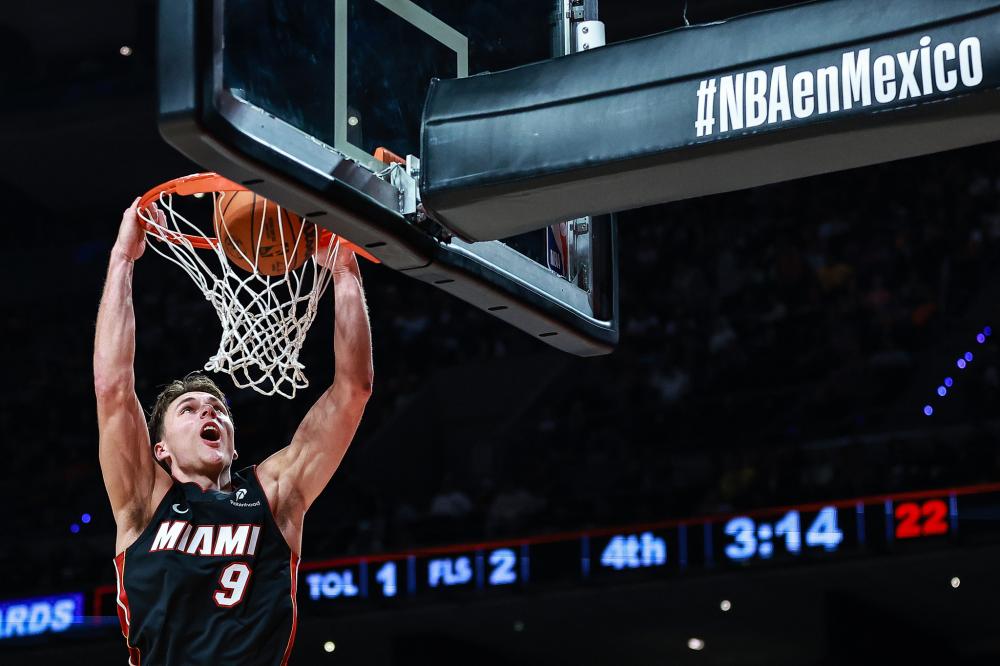 百米飞人 百米飞人