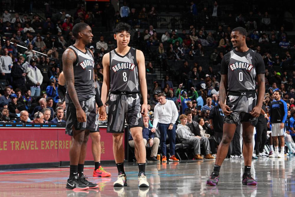 足球画出 足球画出