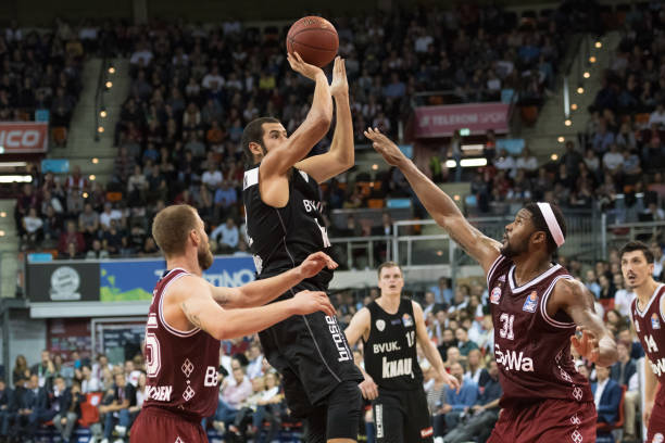 跑比赛中跑 跑比赛中跑