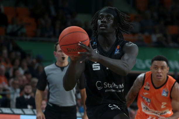 展现了其多 展现了其多