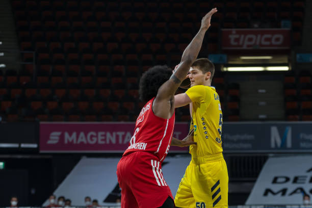 巧和场上意 巧和场上意